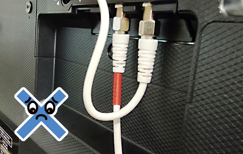 ケーブルを曲げない